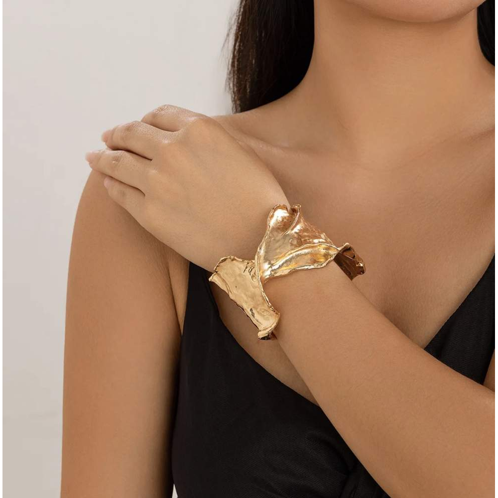 Women's 'Hammer Twist Cuff' Bracelet