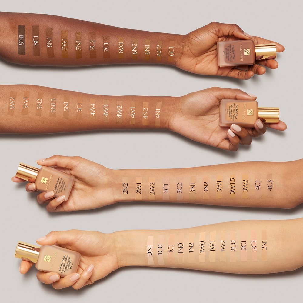 Fond de teint 'Double Wear Stay-in-Place SPF10' - 3W1 Tawny, 30 ml