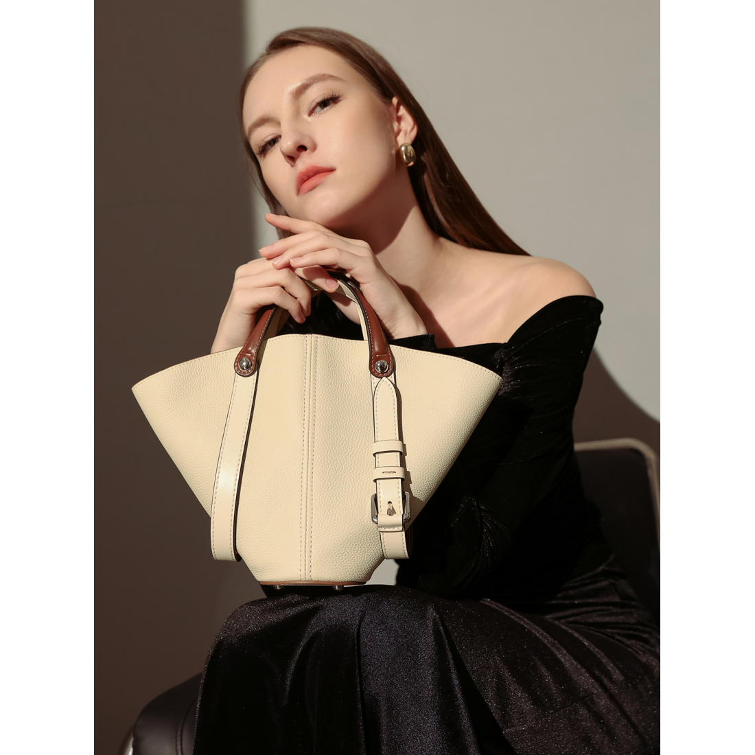 Women's 'Taormina Trapezoid' Top Handle Bag