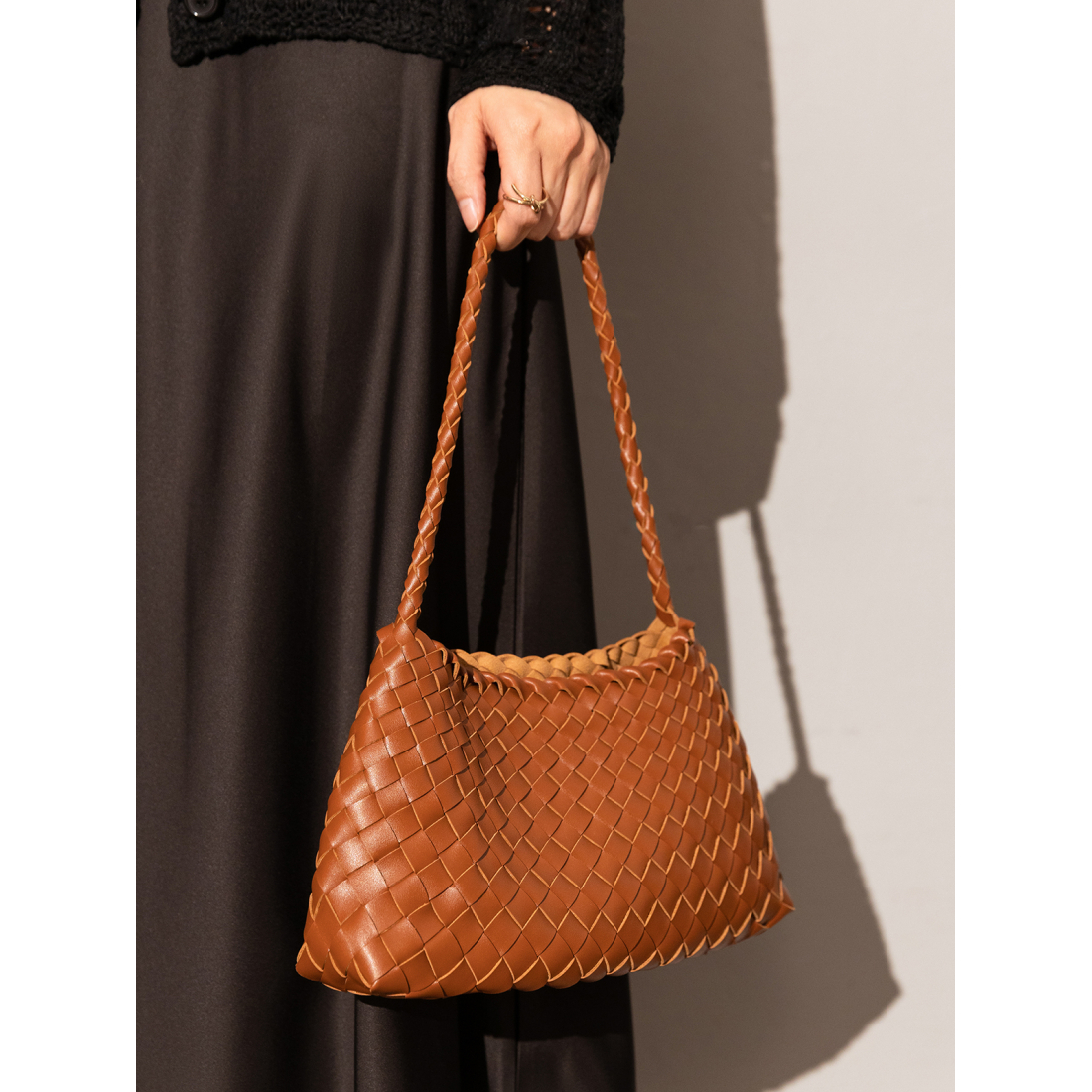 Women's 'Mini Woven Trapezoid Drawstring' Shoulder Bag