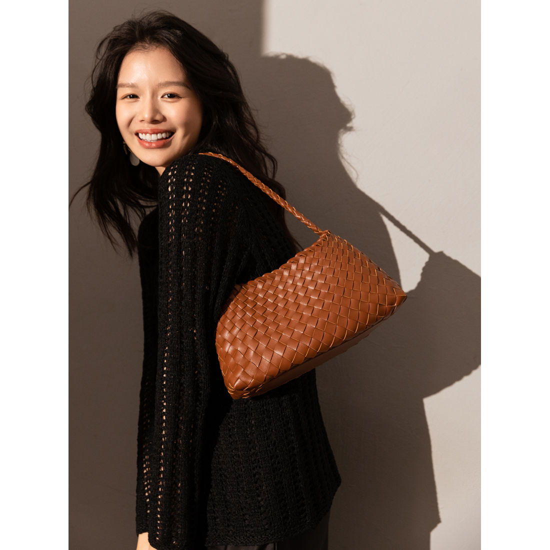Women's 'Mini Woven Trapezoid Drawstring' Shoulder Bag