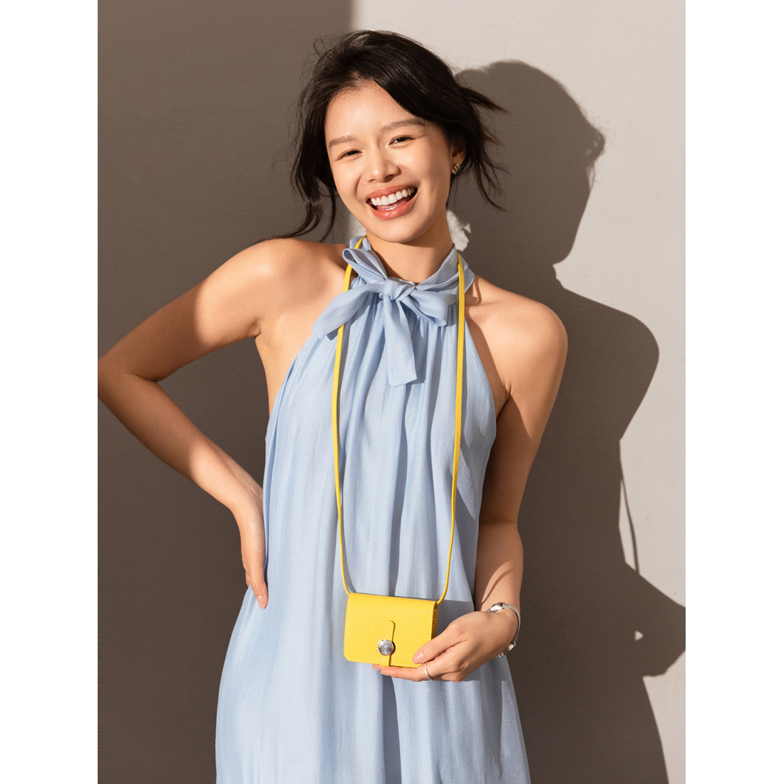 Women's 'Detachable Straps' Wallet