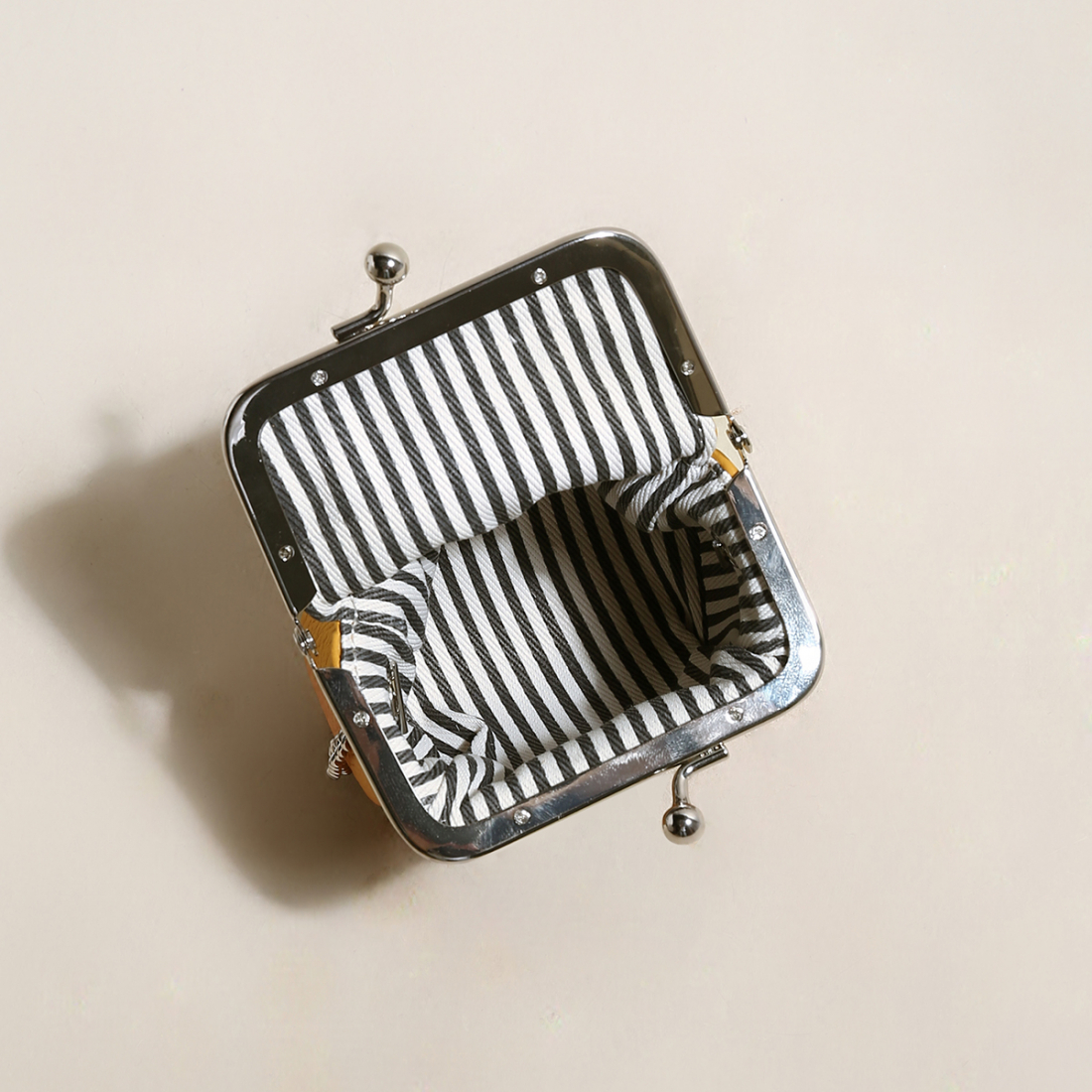 Women's 'Modern Ball Clasp' Coin Purse