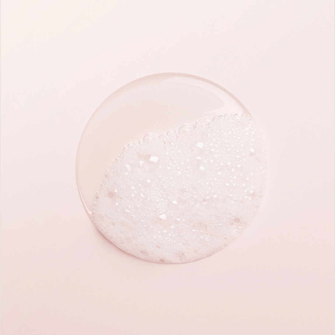 'Eau de Rhubarbe Écarlate' Cleansing Gel - 300 ml