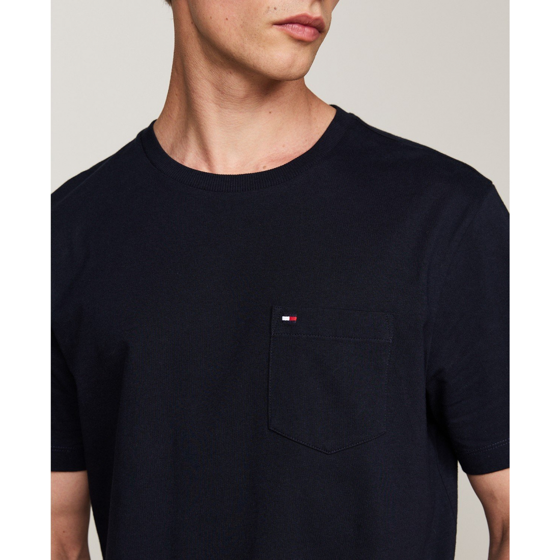 T-shirt 'Essential Solid Pocket' pour Hommes