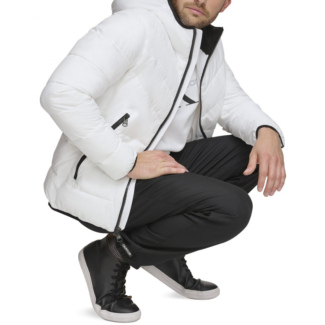 Veste matelassée 'Chevron Stretch With Sherpa Lined Hood' pour Hommes