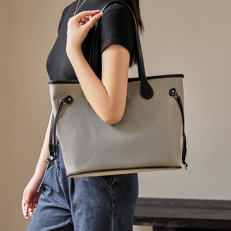 Sac Cabas 'Large-Capacity Color-Block Commuter OL' pour Femmes