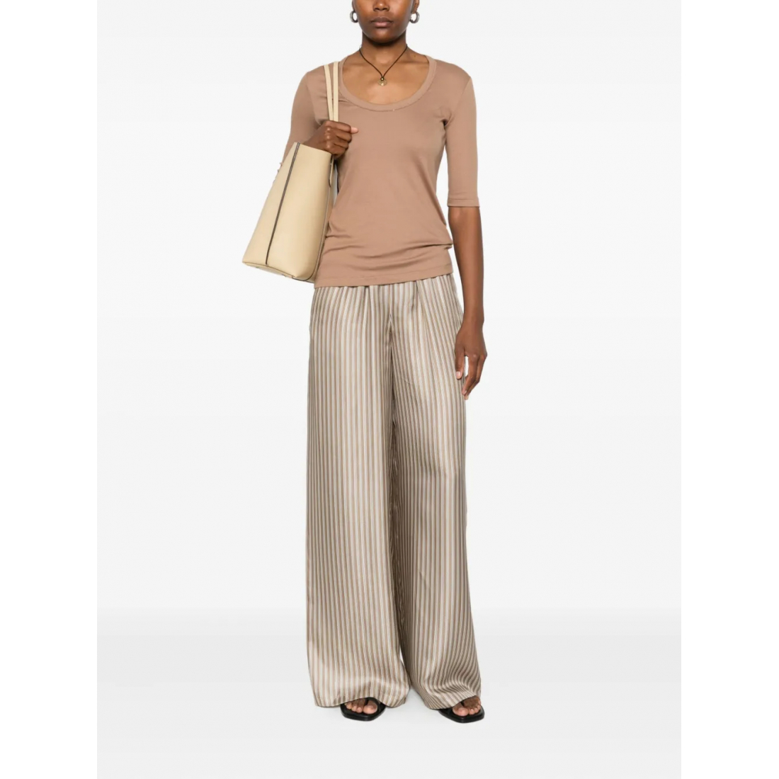 T-shirt 'Embellished Neckline' pour Femmes