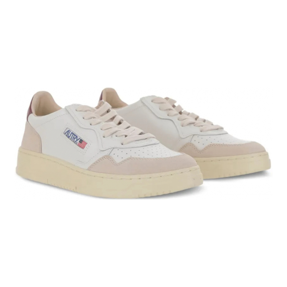Women's 'Medalist Low-Top' Sneakers