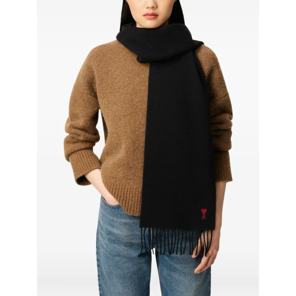 Écharpe en laine 'Heart-Embroidered Fringed' pour Femmes