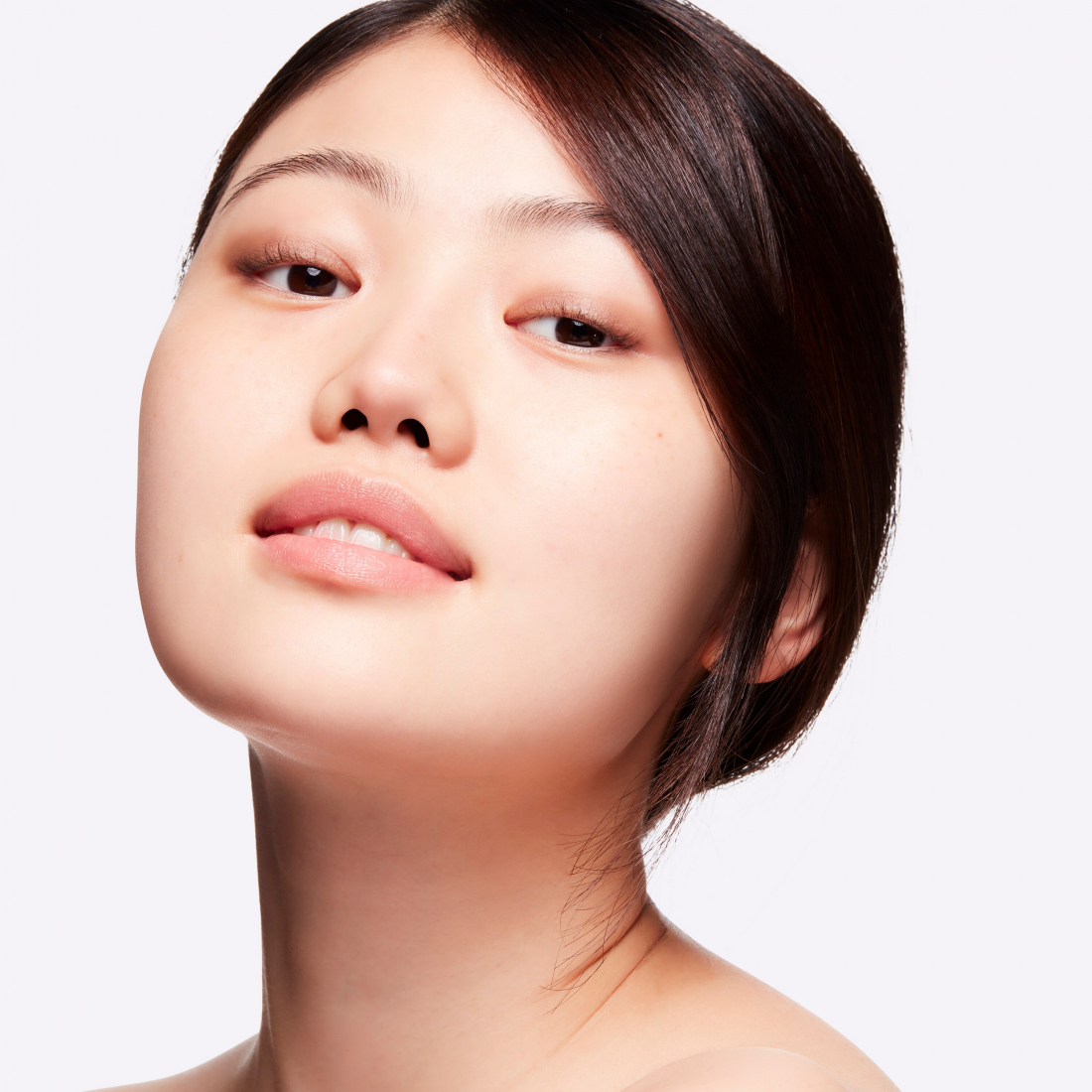 Primer 'Studio Radiance Moisturizing + Illuminating Silky' - 30 ml