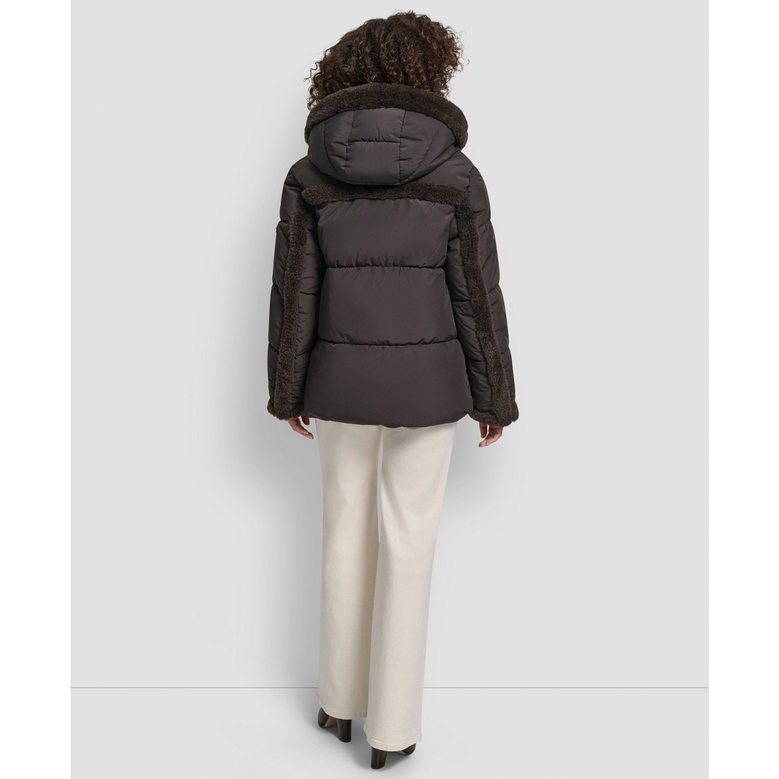 Manteau matelassé 'Detailed Hooded' pour Femmes