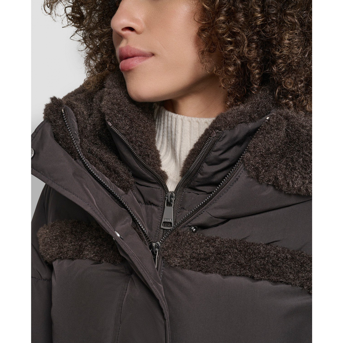Manteau matelassé 'Detailed Hooded' pour Femmes