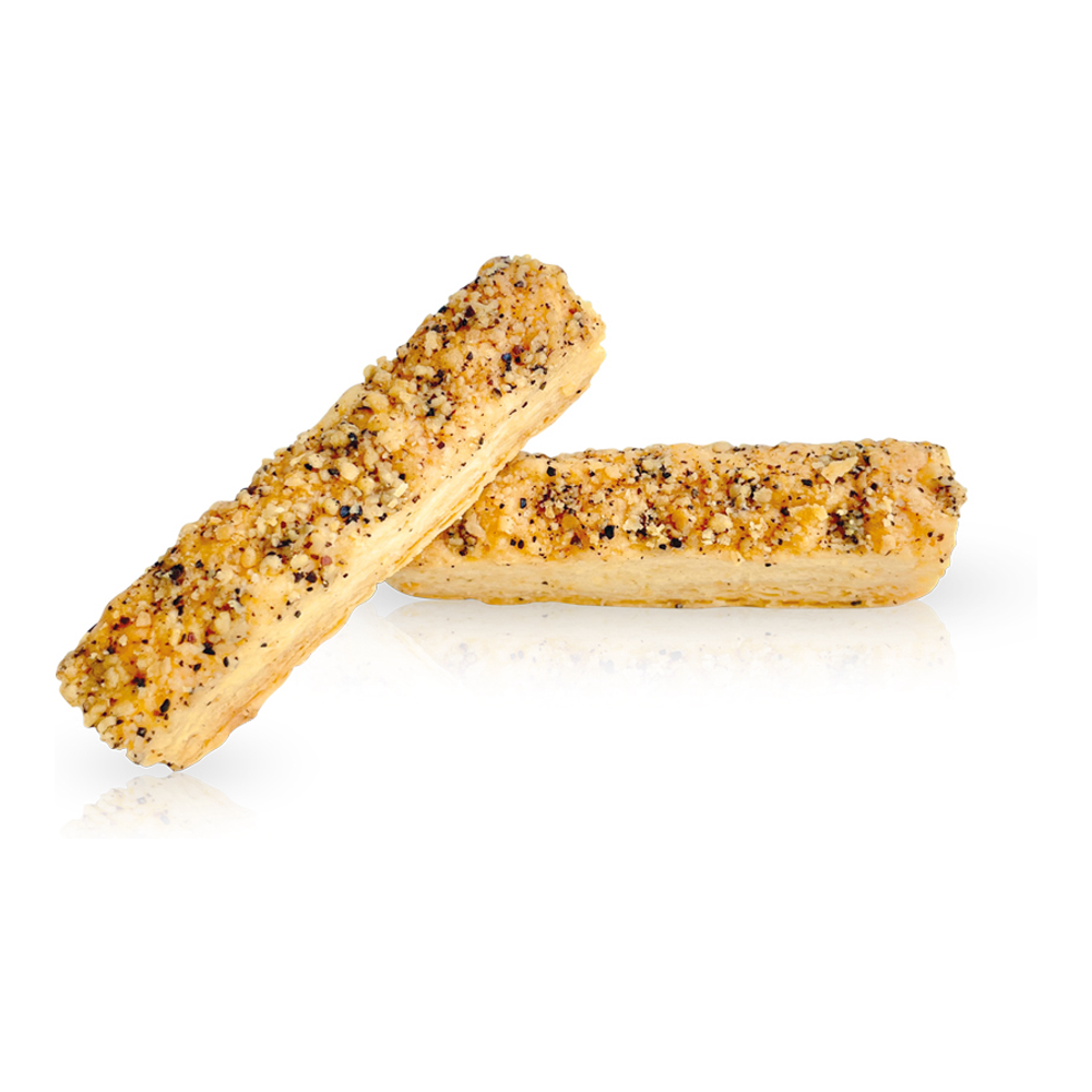 Mini Flûtes Feuilletées | Pecorino Et Poivre Noir