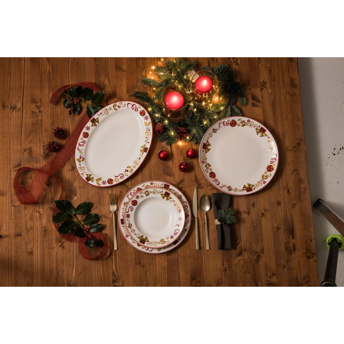 'Golden Bell' Serving Platter - 7 Pieces