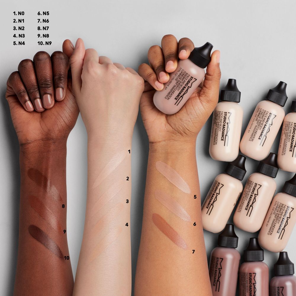 Fond de teint 'Studio Radiance Face and Body Radiant Sheer' - N4 50 ml