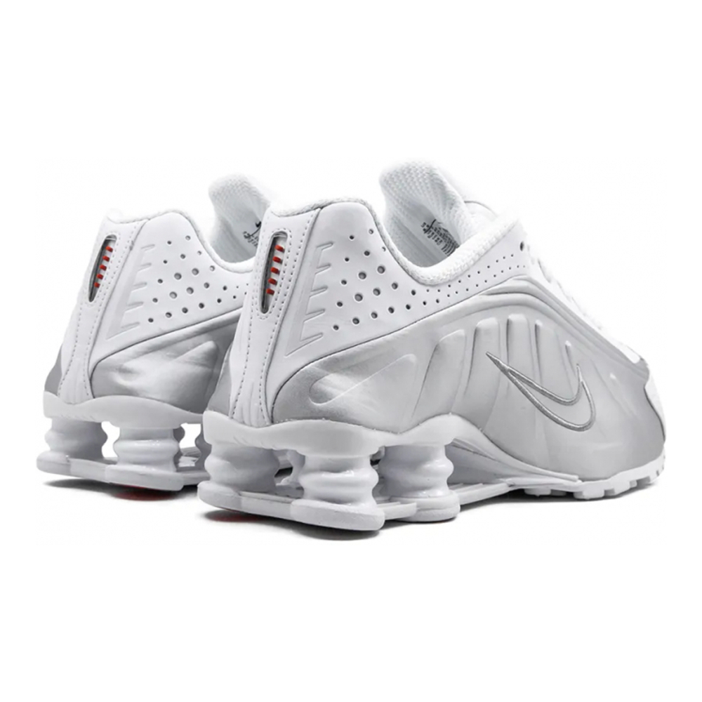 Women's 'Shox R4' Sneakers