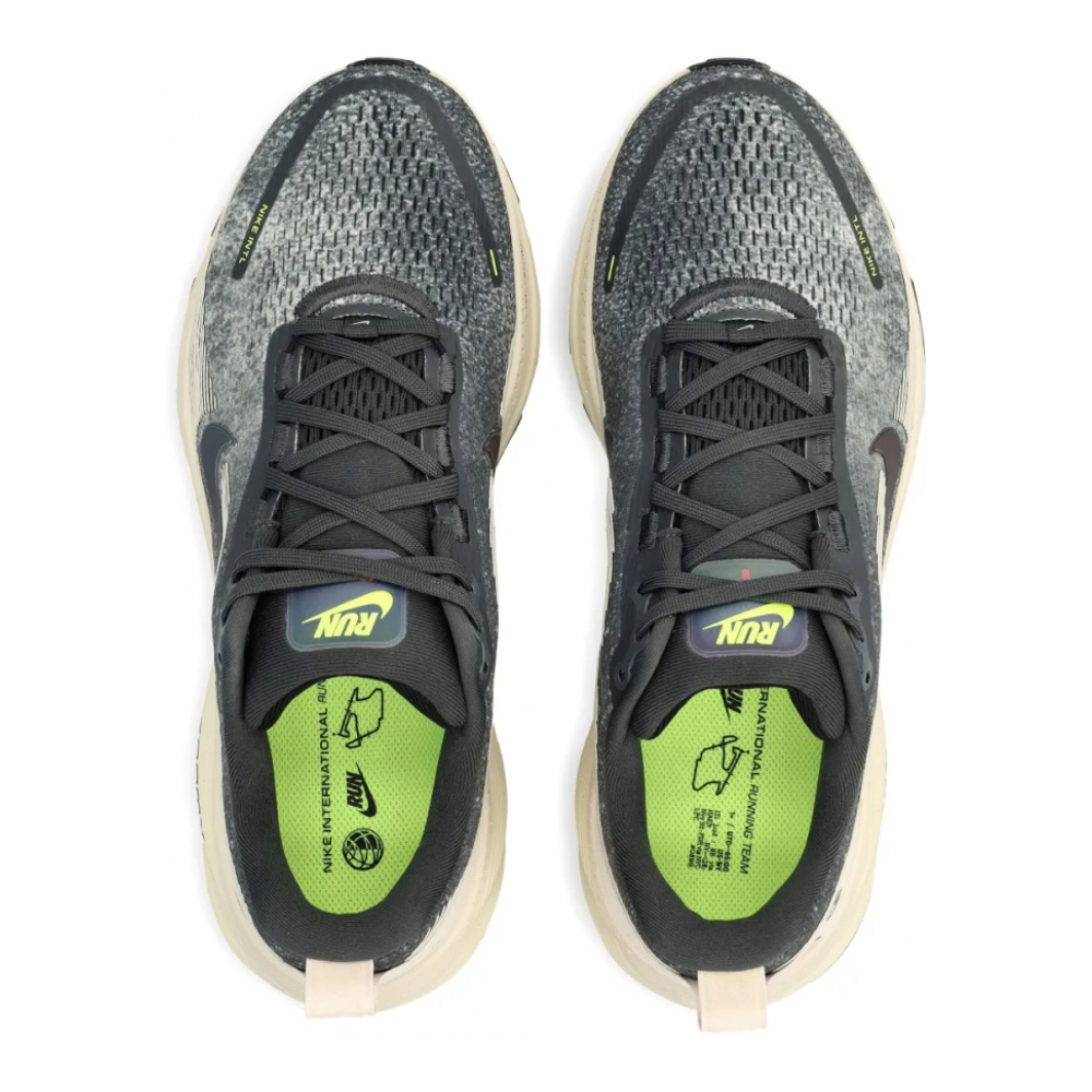 'Vomero 18' Sneakers