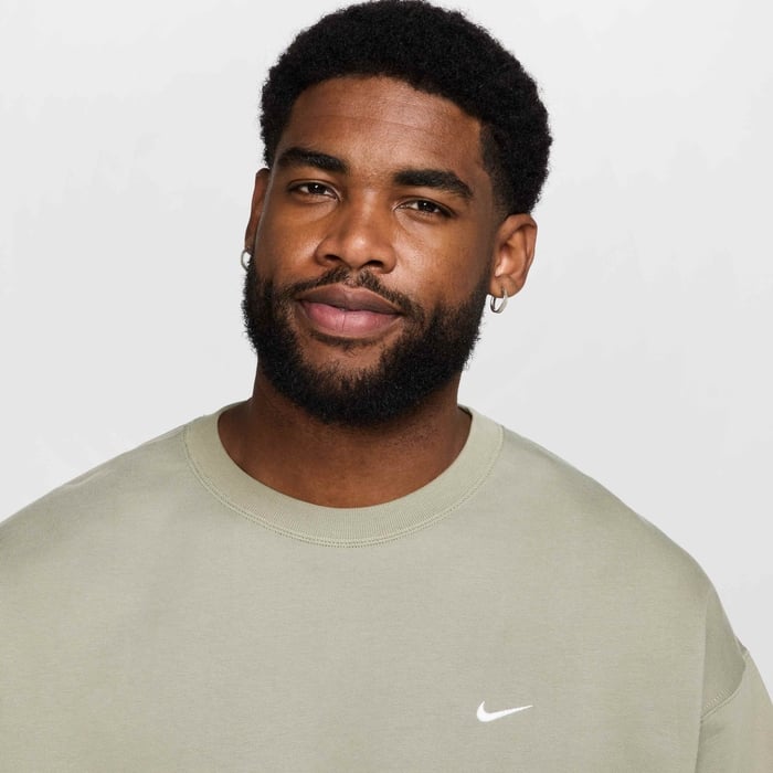 'Solo Swoosh' Sweatshirt