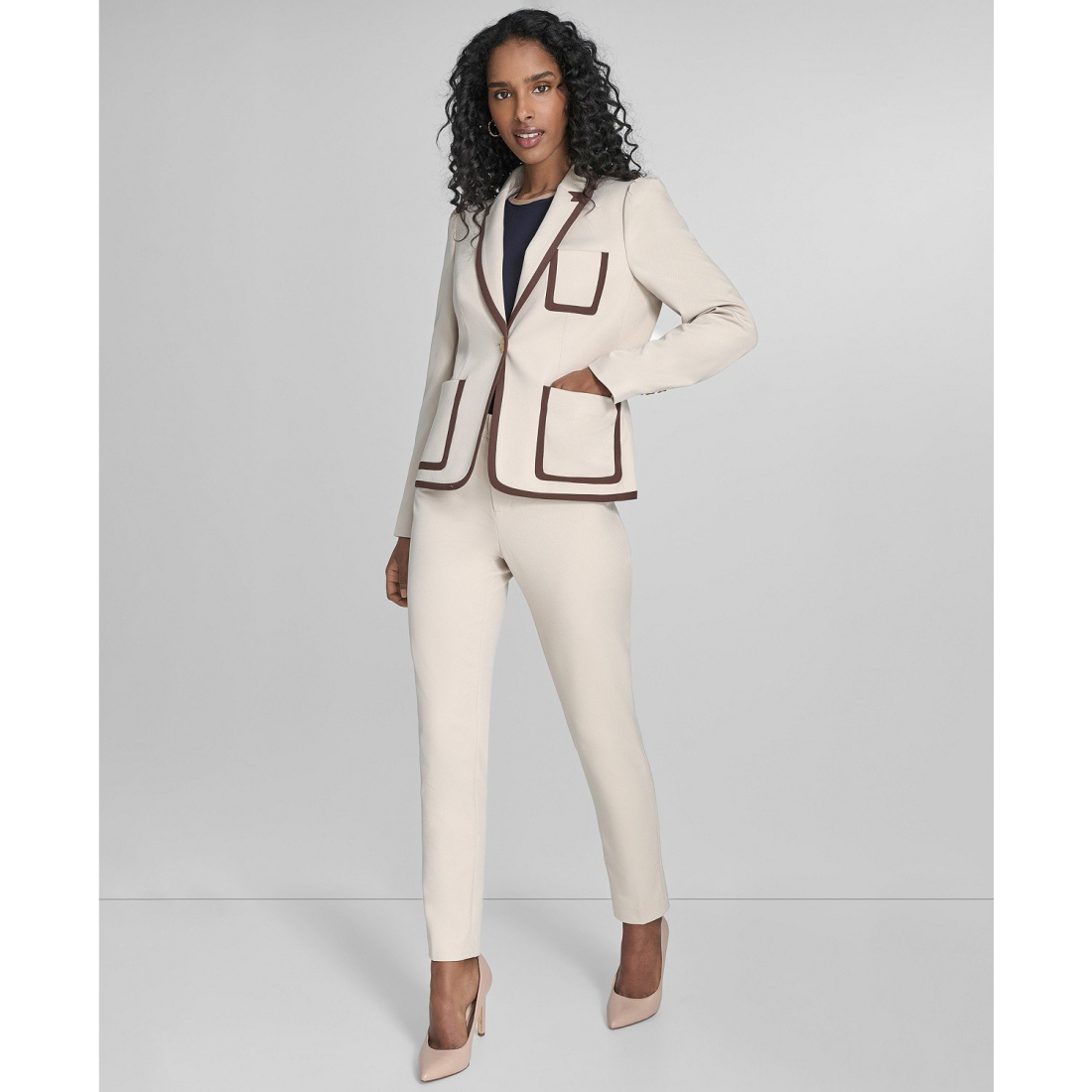 Blazer 'Contrast-Trim One-Button' pour Femmes