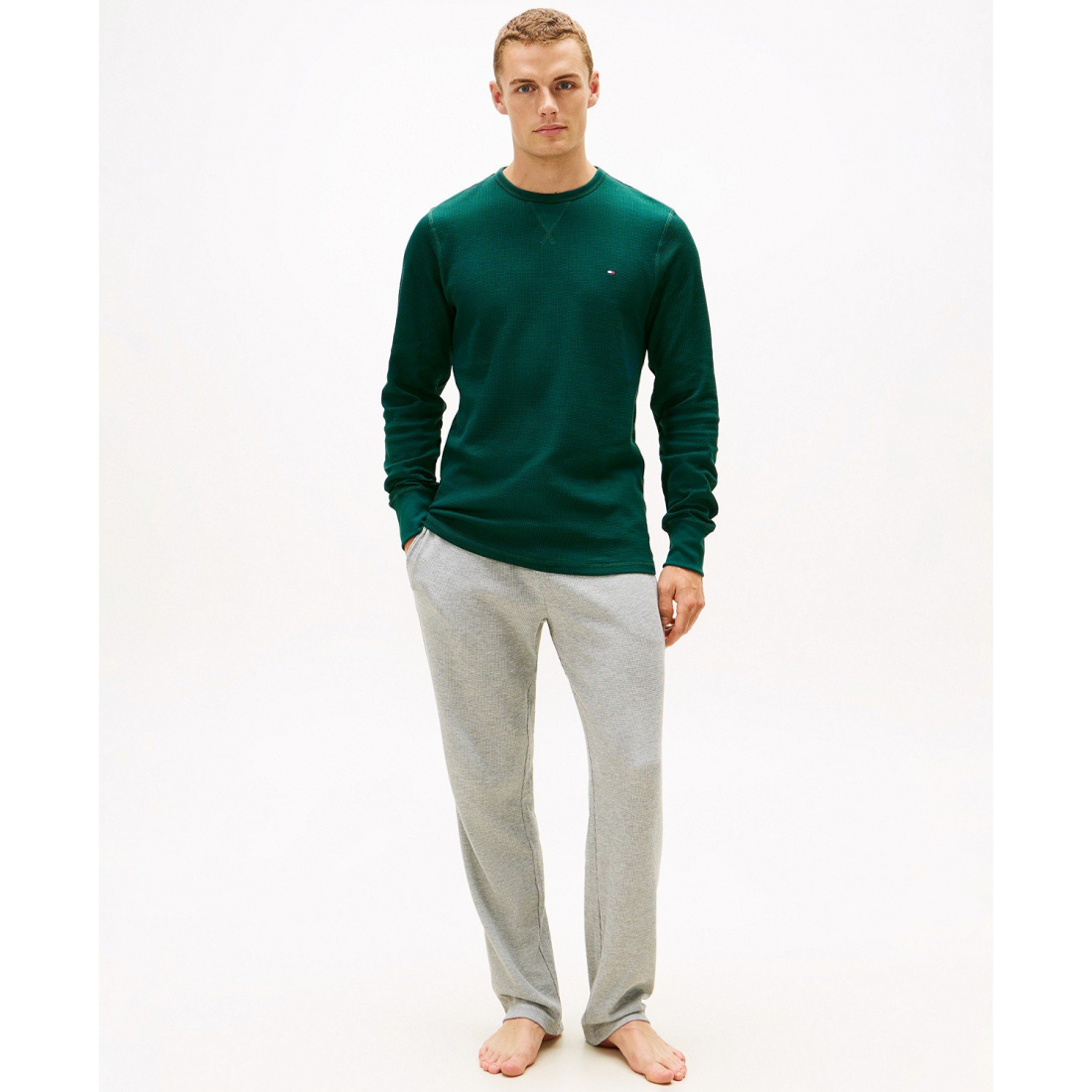 Top à manches longues 'Waffle-Knit Long-Sleeve Crewneck Thermal' pour Hommes