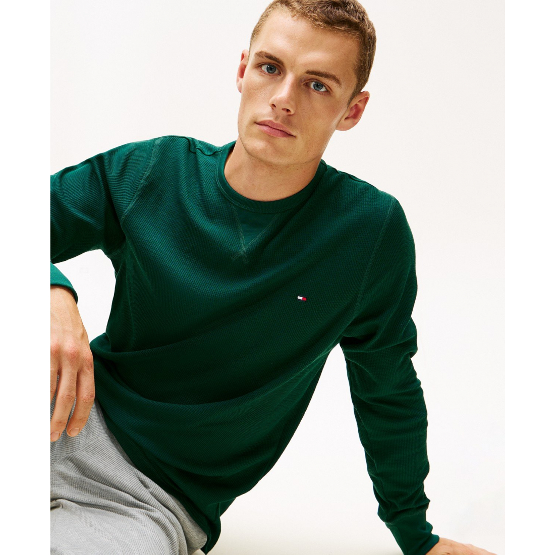 Top à manches longues 'Waffle-Knit Long-Sleeve Crewneck Thermal' pour Hommes