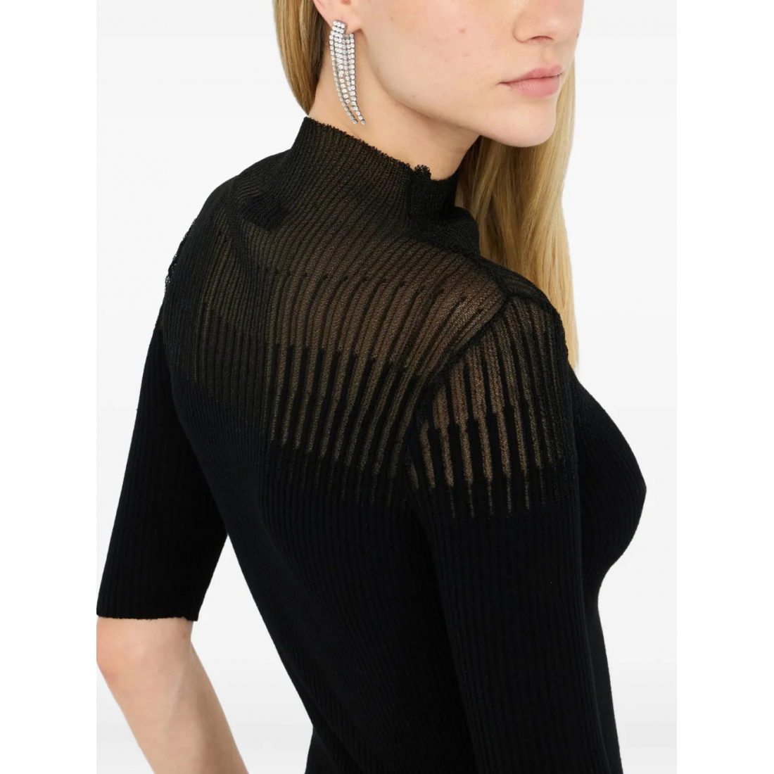 Top à manches 3/4 'Ribbed High-Neck' pour Femmes