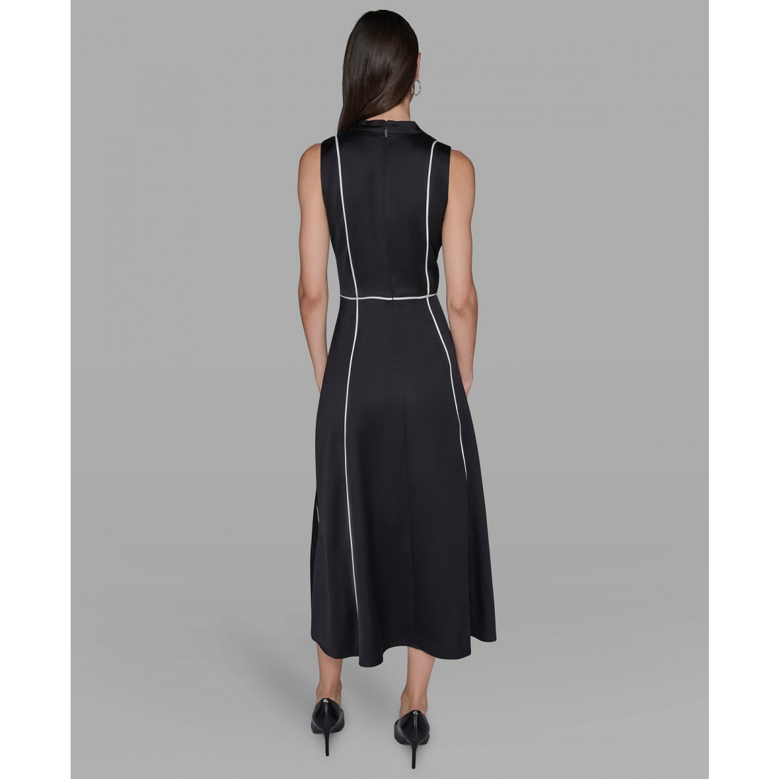 'Mock Neck Midi Dress' pour Femmes