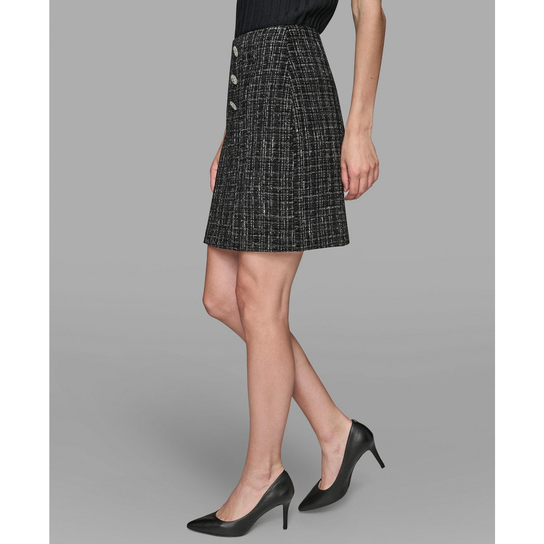 'Novelty Button Detail Mini Skirt' pour Femmes