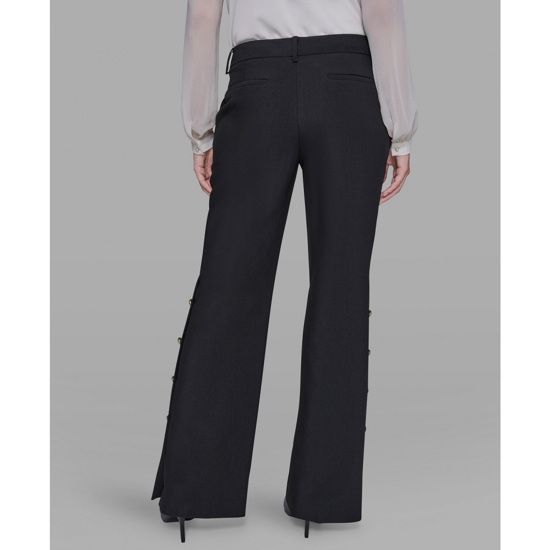 'Mid-Rise Flared Pants' pour Femmes