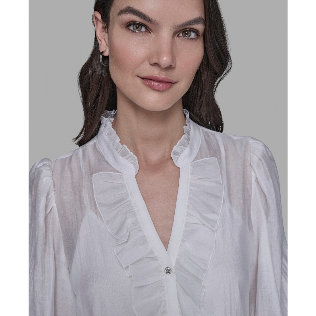 'V-Neck Ruffle Detail Top' pour Femmes