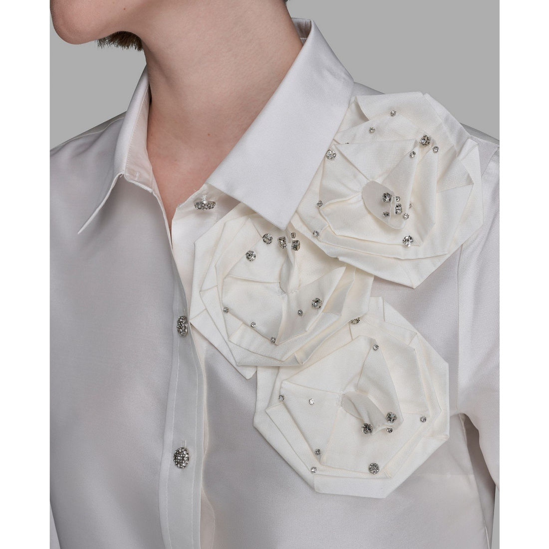 'Collar Rose Applique Detail Top' pour Femmes