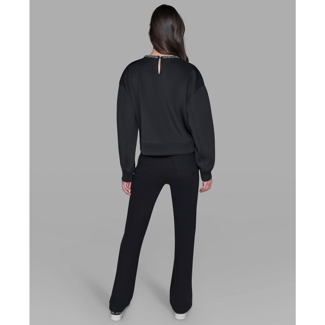 'Crewneck Crystal Neck Top' pour Femmes