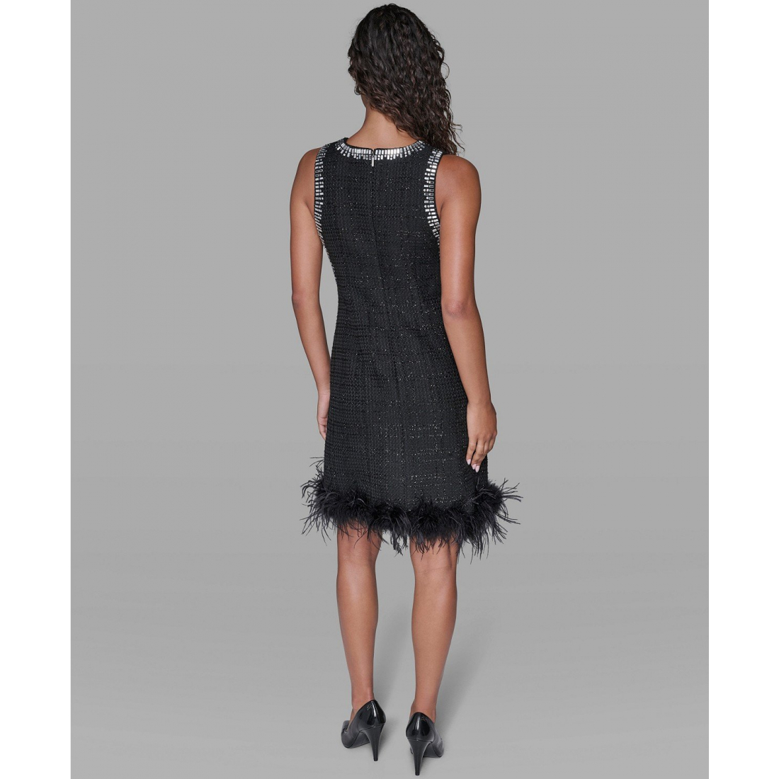 'V-Neck Embellished Shift Dress' pour Femmes