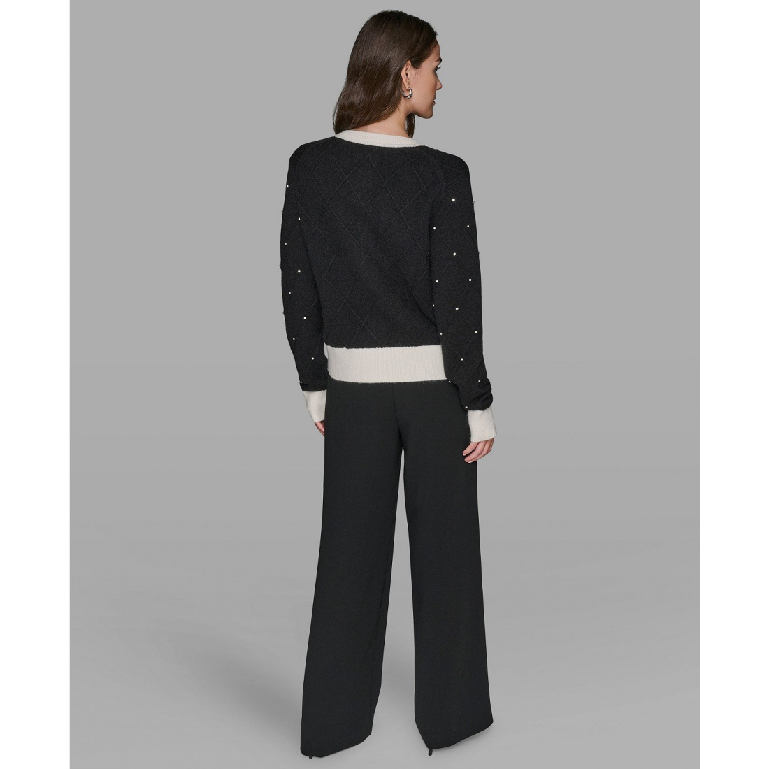 'Crew Neck Front-Button Cardigan Sweater' pour Femmes