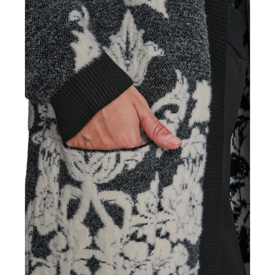 'Long Sleeves Cardigan Sweater' pour Femmes