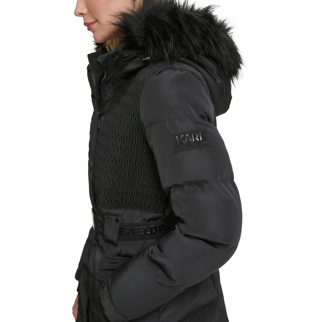 Veste matelassée 'Smocked Belted Ski with Faux Fur Hood' pour Femmes