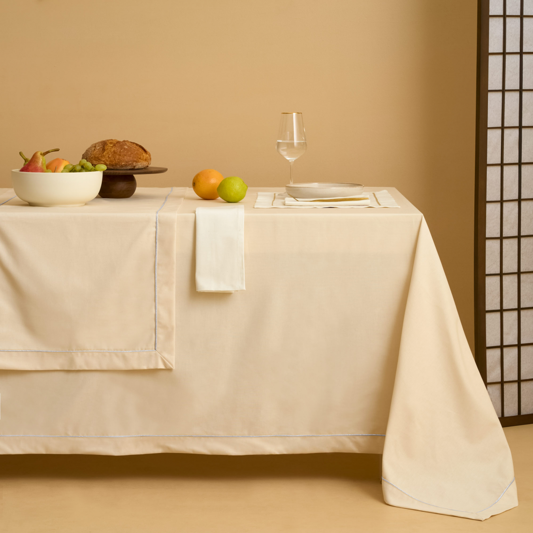 Christmas Linen Tablecloth 220x220 cm, Ivory/Silver