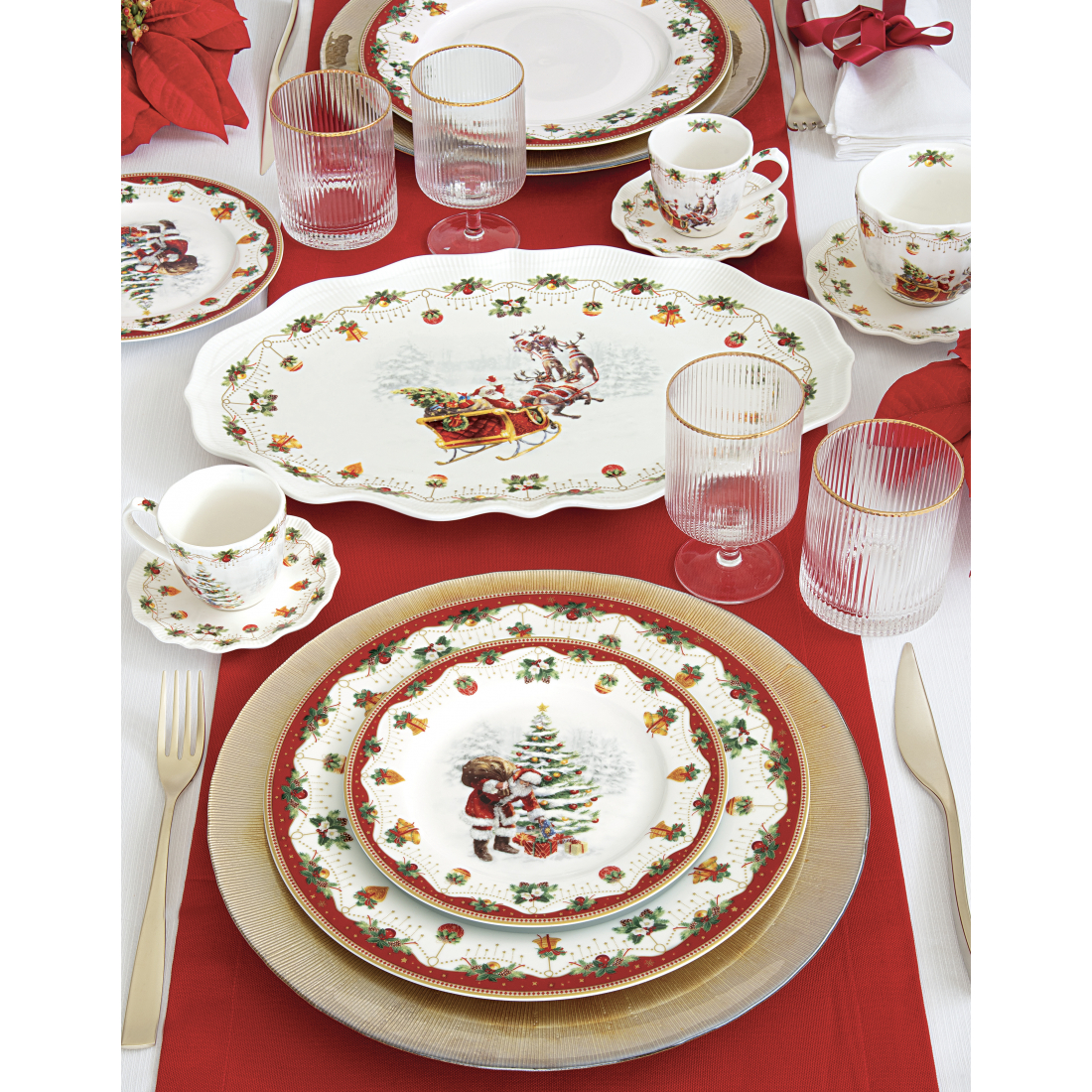 Set Of 2 110ml Porcelain Coffee Cups And Saucers In A Nostalgic Christmas Gift Box