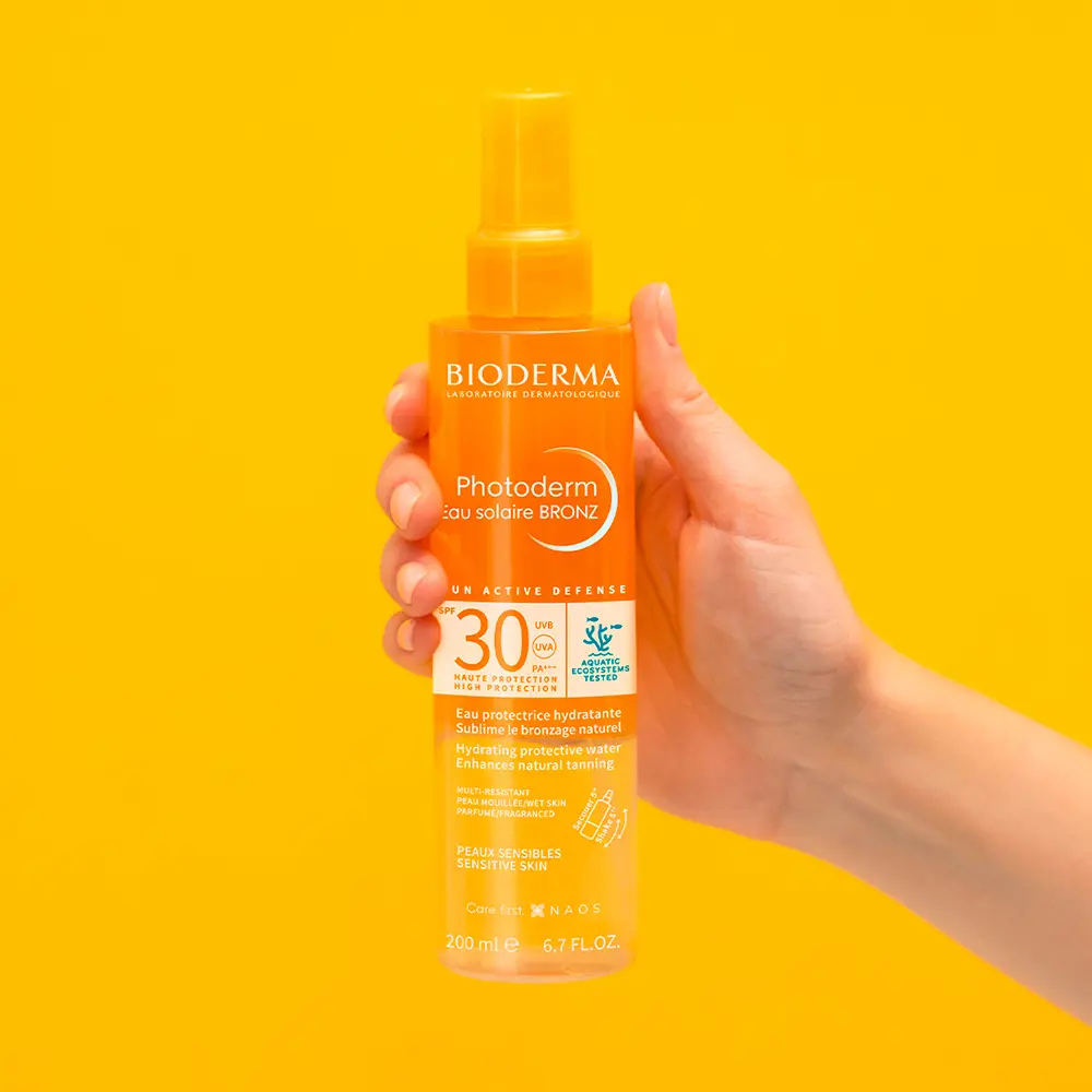 Photoderm Bronz Eau protectrice hydratant SPF30