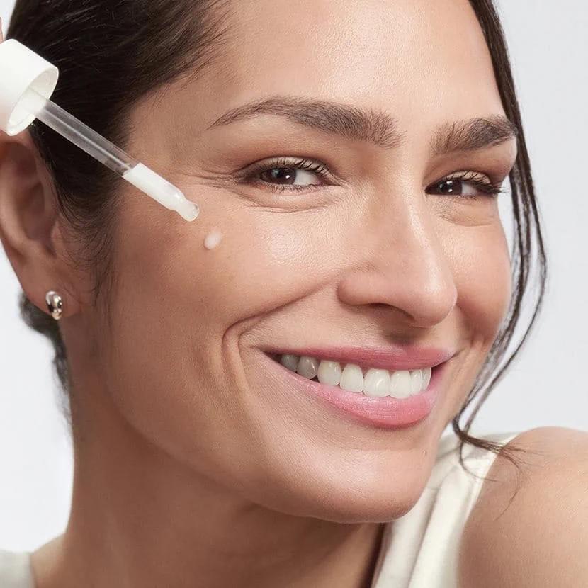 'Hyaluron-Filler +3x Effect' Straffendes Serum - 30 ml