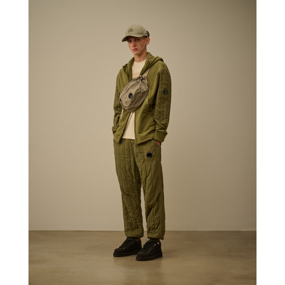 Sweatshirt 'Diagonal Raised Fleece Mixed Full Zip Hooded' pour Hommes