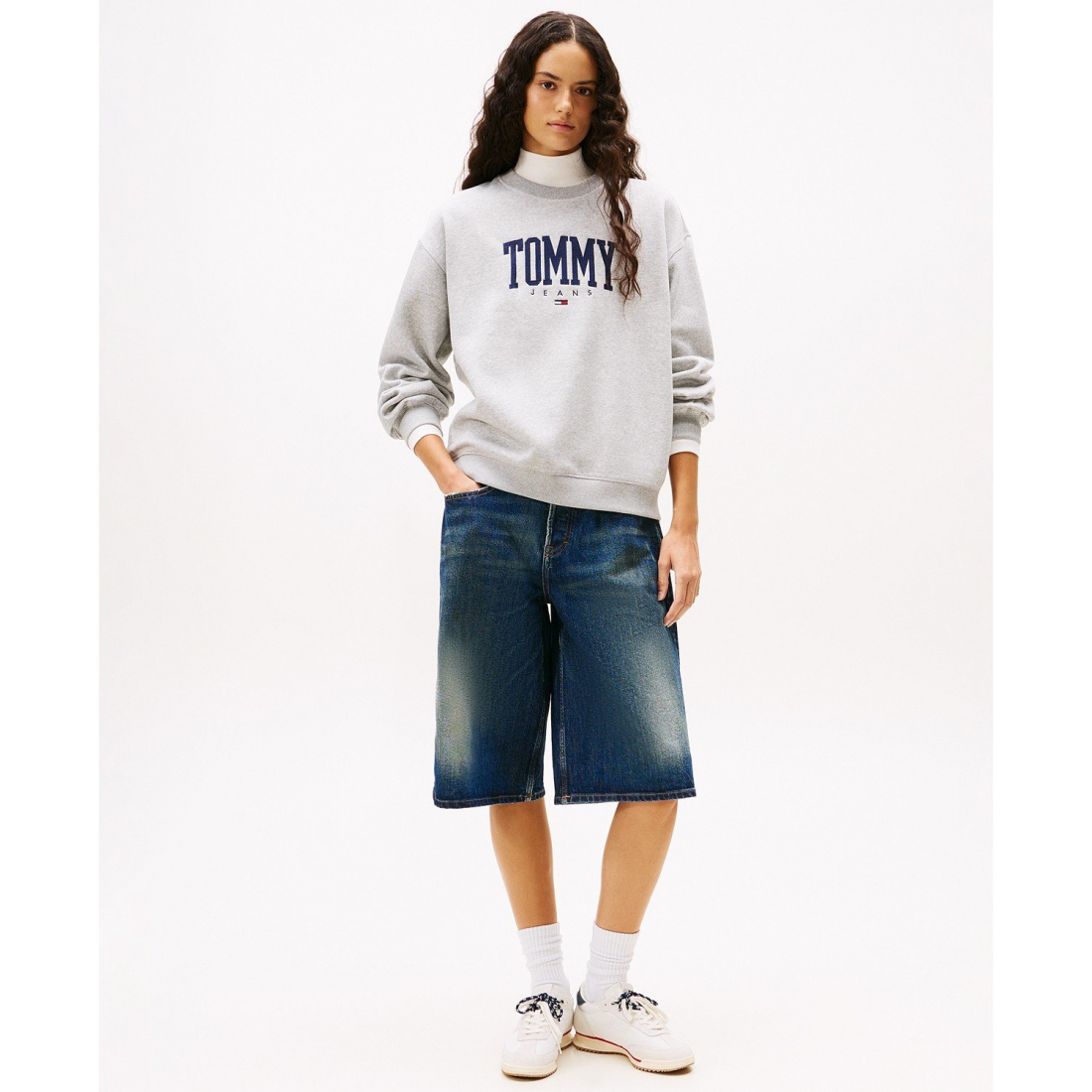 Sweatshirt 'Collegiate Logo' pour Femmes
