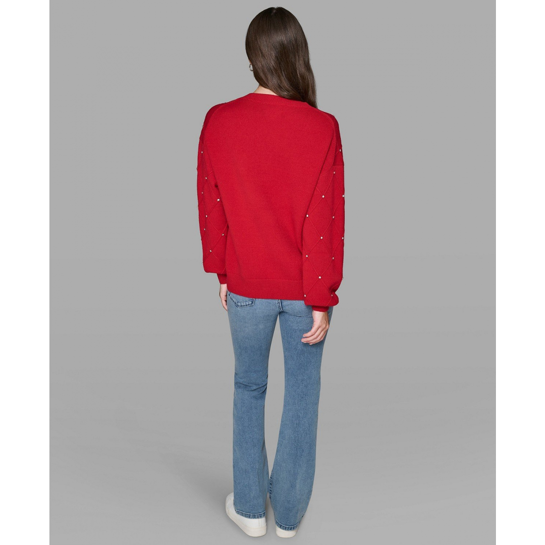 Women's 'V-Neck Diamond Pattern' Sweater