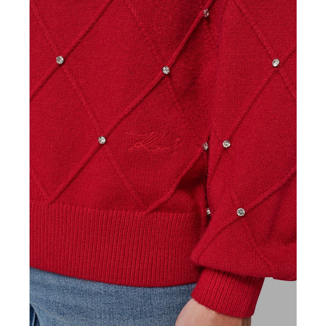 Women's 'V-Neck Diamond Pattern' Sweater