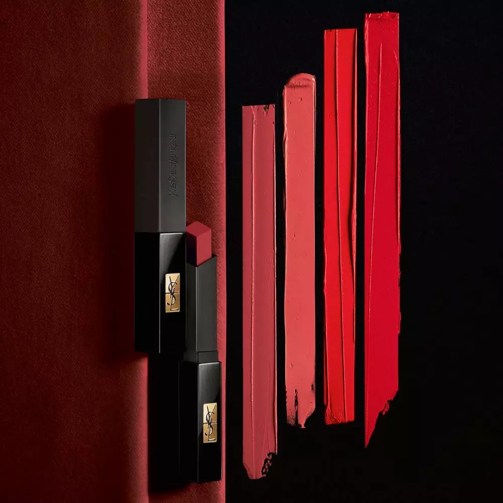 Rouge à Lèvres 'The Slim Velvet Radical' - 315 Boundless Maroon 2.2 g