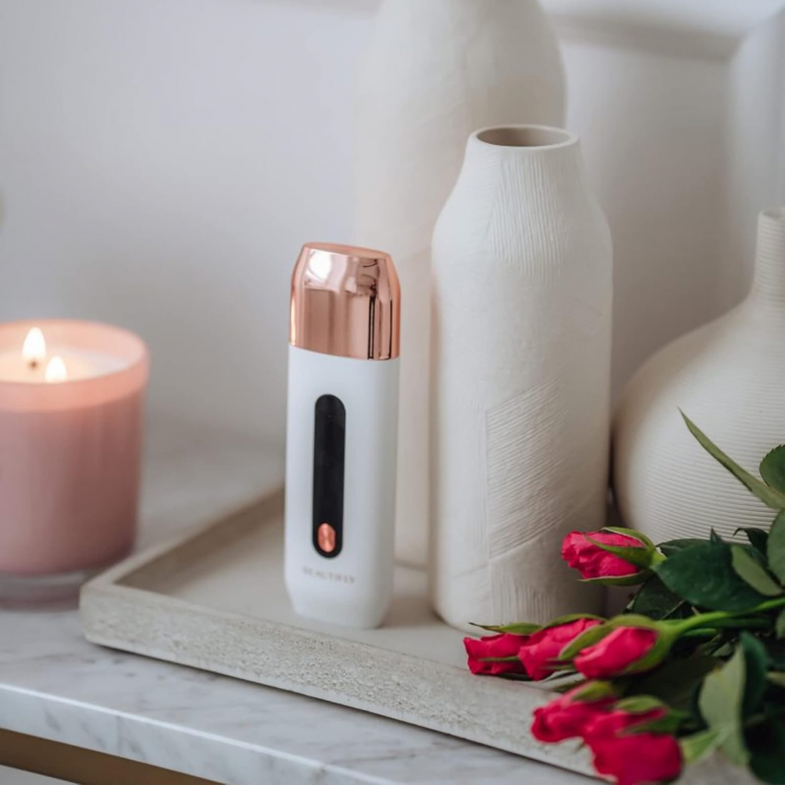 Appareil de peeling par cavitation multifonctionnel Scrub Pro Blanc