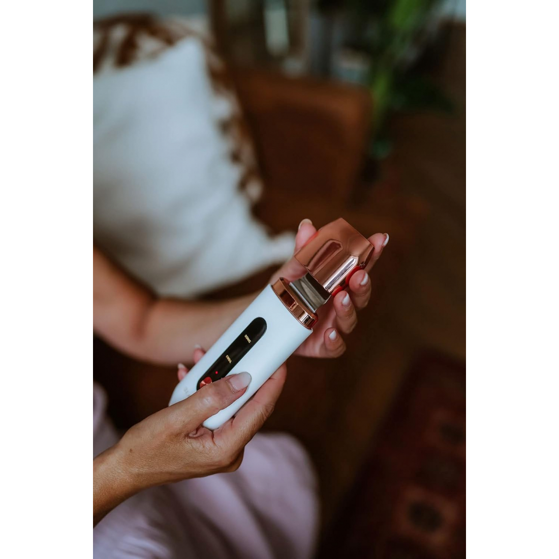 Appareil de peeling par cavitation multifonctionnel Scrub Pro Blanc