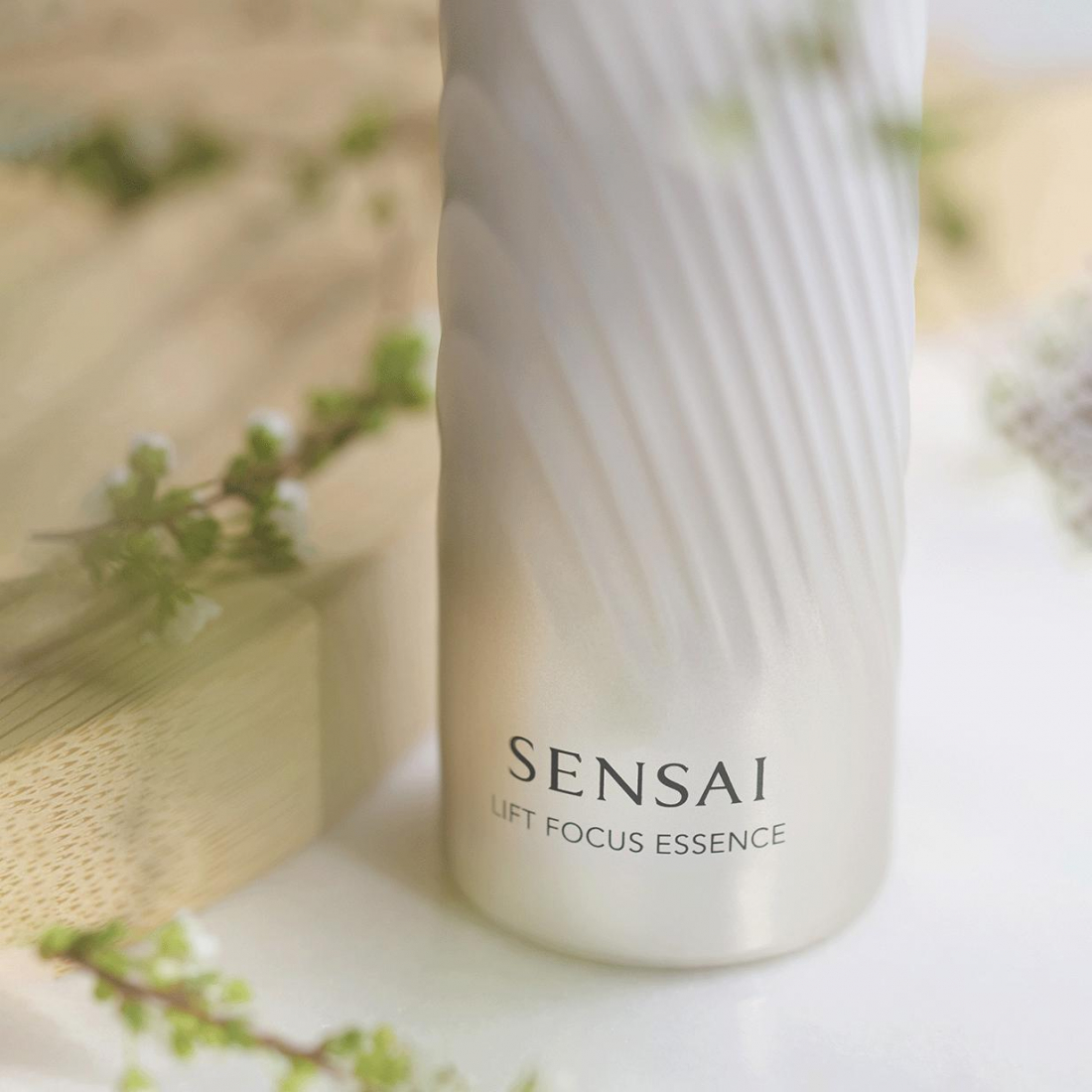 'Lift Focus' Essence - 40 ml