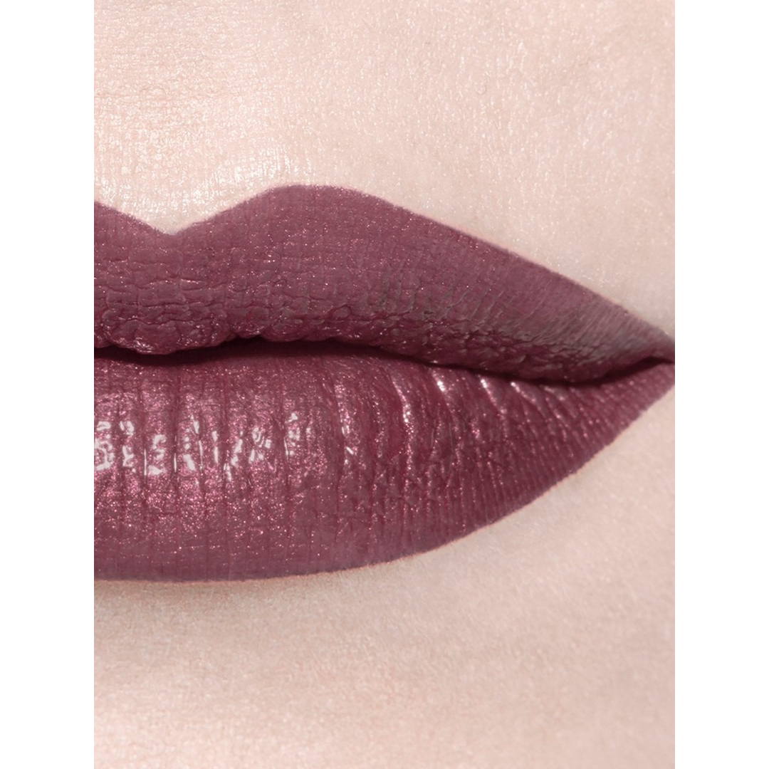 Rouge à lèvres liquide 'Rouge Allure Laque' - 559 Nébuleuse 6 ml